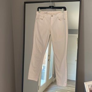 Gap 1969 White Legging Jean size 27.